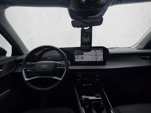 New 2026 Audi Q3 quattro 2.0T AWD/4WD image 17