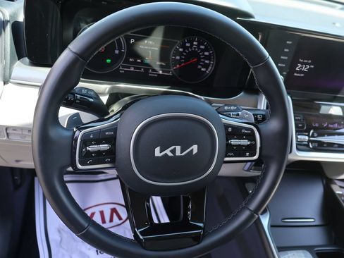 Used 2023 Kia Sorento EX AWD/4WD image 28