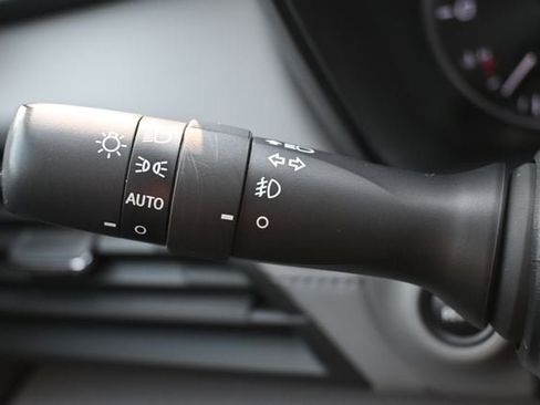 Used 2025 Subaru Legacy Premium AWD/4WD image 38