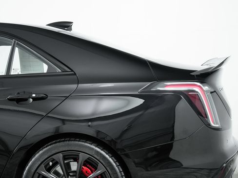 Used 2024 Cadillac CT4 V Blackwing w/ Carbon Fiber 1 Package RWD image 57