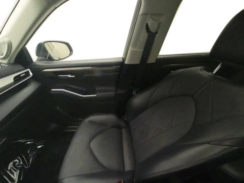 Certified 2021 Toyota Highlander Platinum AWD/4WD image 29