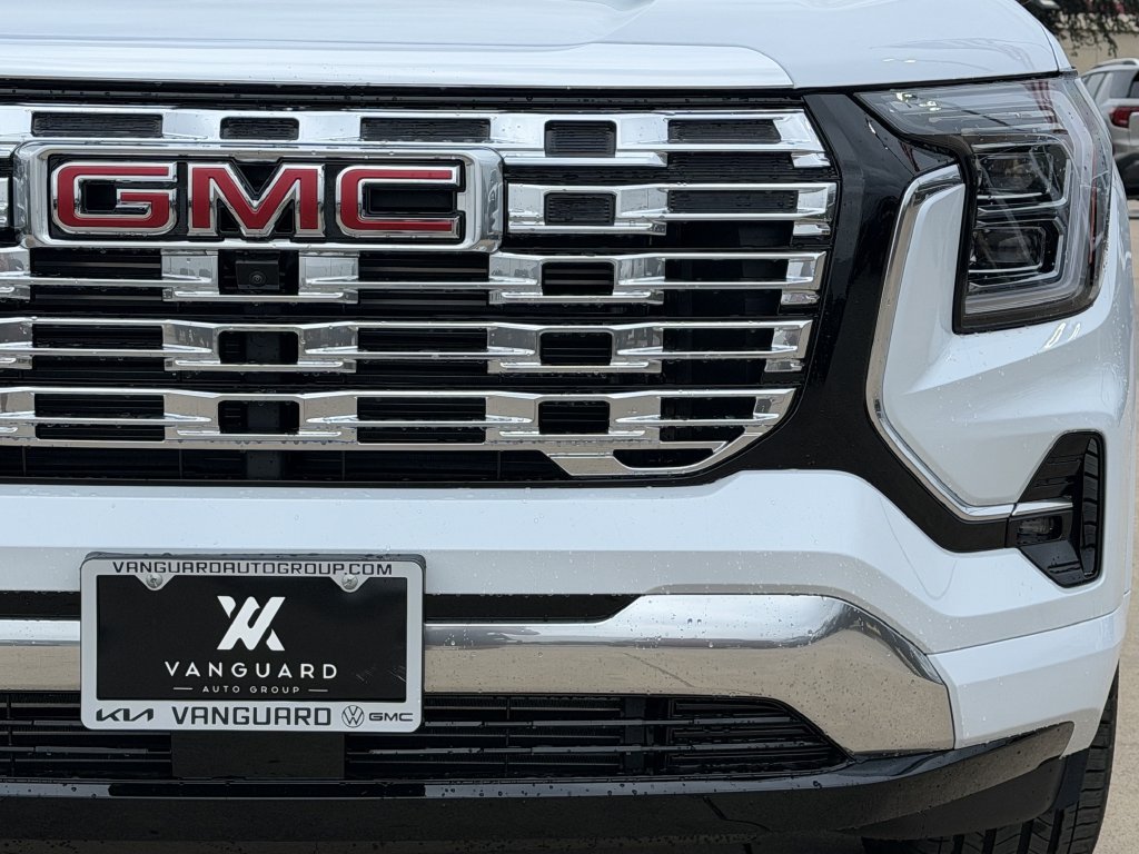 New 2027 GMC Terrain Denali w/ LPO, Floor Liner Package AWD/4WD image 8