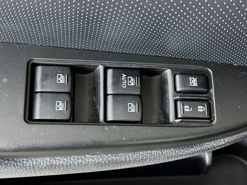 Used 2014 Subaru Outback 2.5i Limited w/ Moonroof Package image 15