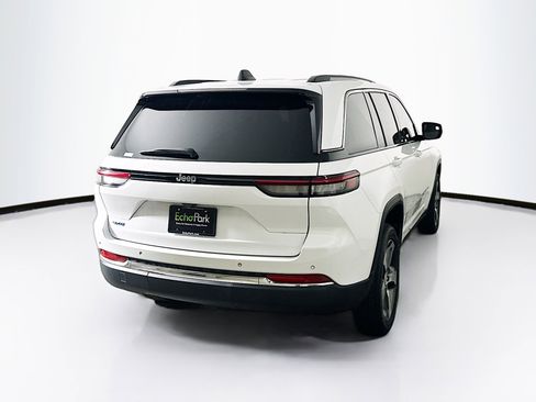 Used 2022 Jeep Grand Cherokee Limited 4xe image 9