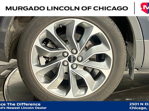 Used 2023 Lincoln Nautilus Reserve AWD/4WD image 18