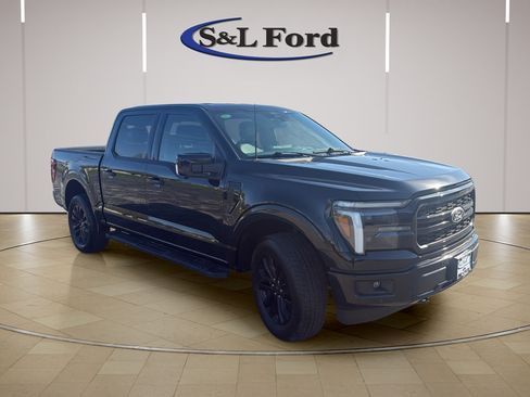 Certified 2025 Ford F150 Lariat AWD/4WD image 11