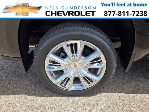 New 2026 Chevrolet Silverado 1500 High Country AWD/4WD image 9