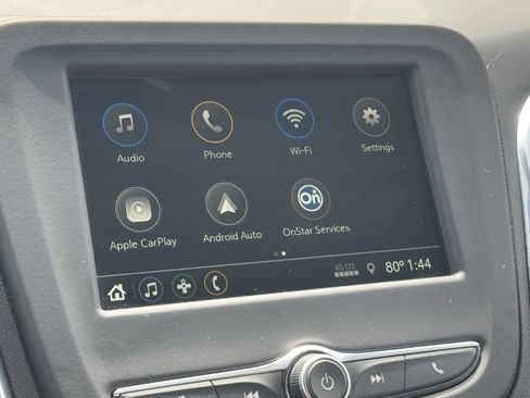 Used 2019 Chevrolet Equinox LT w/ Driver Convenience Package image 22