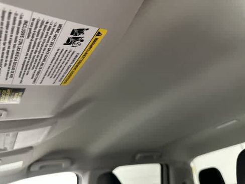 Used 2023 Ford Maverick XL FWD image 27