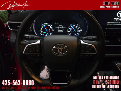 Used 2021 Toyota Highlander Platinum image 33