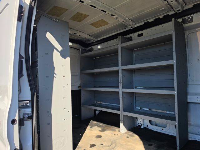 Used 2019 Ford Transit 250 130 Medium Roof RWD image 34
