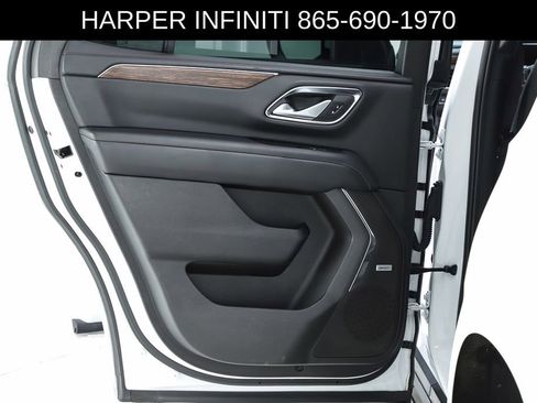 Used 2022 Chevrolet Tahoe High Country AWD/4WD image 18