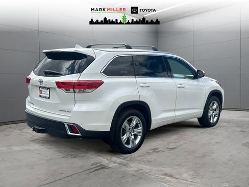 Certified 2019 Toyota Highlander Limited AWD/4WD image 5