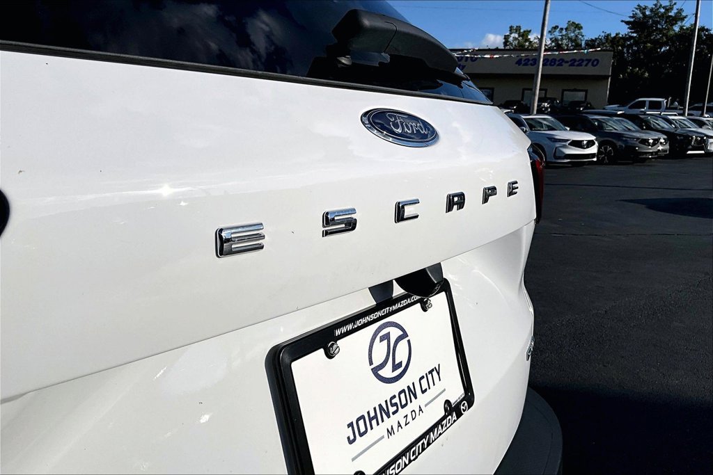 Used 2024 Ford Escape Active w/ Tech Pack #1 AWD/4WD image 8