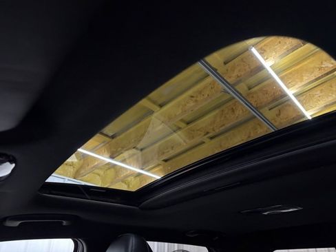 Used 2023 Hyundai Santa Cruz Limited image 30