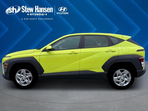 New 2026 Hyundai Kona SE AWD/4WD image 3