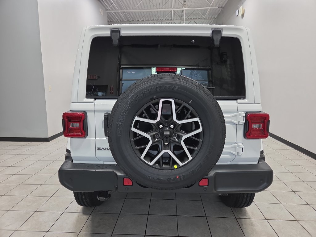 New 2027 Jeep Wrangler Unlimited Sahara AWD/4WD image 7