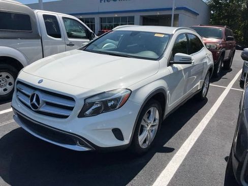 Used 2015 Mercedes-Benz GLA 250 4MATIC image 11