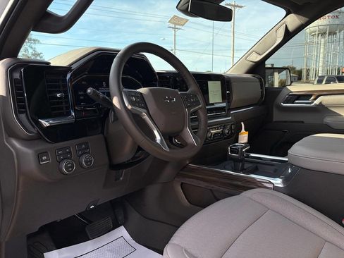 New 2024 Chevrolet Silverado 1500 LT Trail Boss w/ LPO, Dark Essentials Package image 19