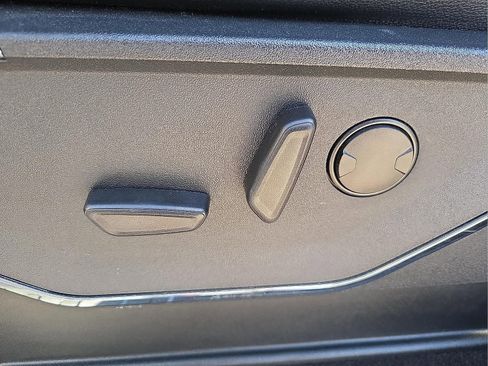 Certified 2023 Ford F150 Lariat AWD/4WD image 15