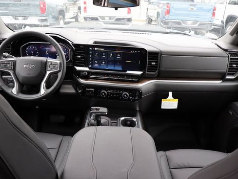 New 2026 Chevrolet Silverado 1500 LT Trail Boss w/ Convenience Package II image 18