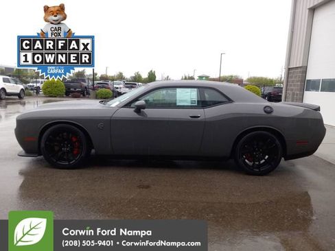 Used 2023 Dodge Challenger SRT Hellcat w/ Driver Convenience Group RWD image 6