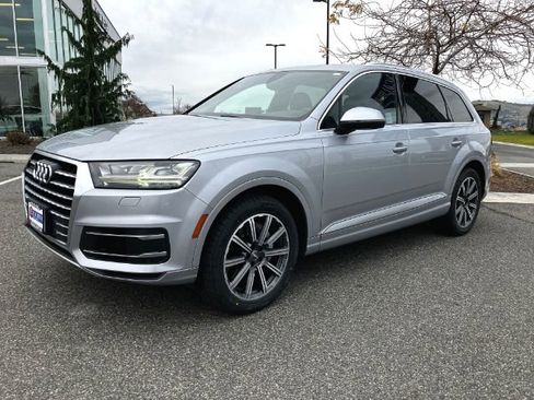 Used 2017 Audi Q7 3.0T Premium Plus w/ Premium Plus Package image 55