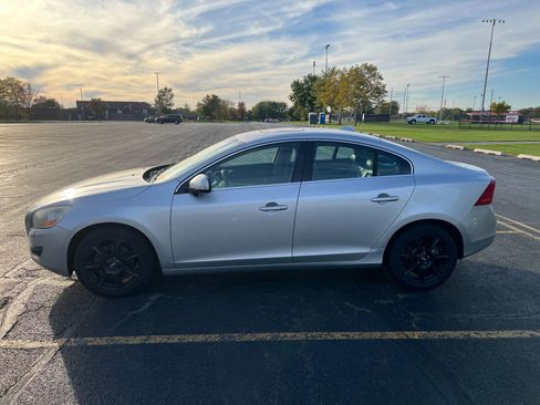 Used 2012 Volvo S60 T5 FWD image 6