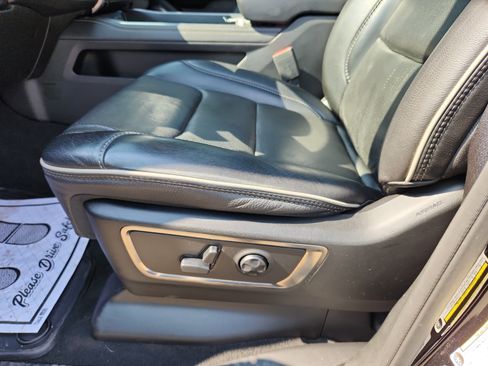 Used 2019 RAM 1500 Limited image 27
