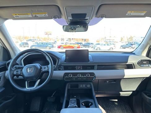 Certified 2023 Honda Pilot EX-L image 33