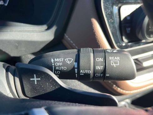 Used 2024 Toyota Grand Highlander AWD image 21