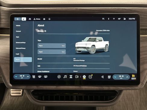 Used 2023 Rivian R1T Adventure image 27