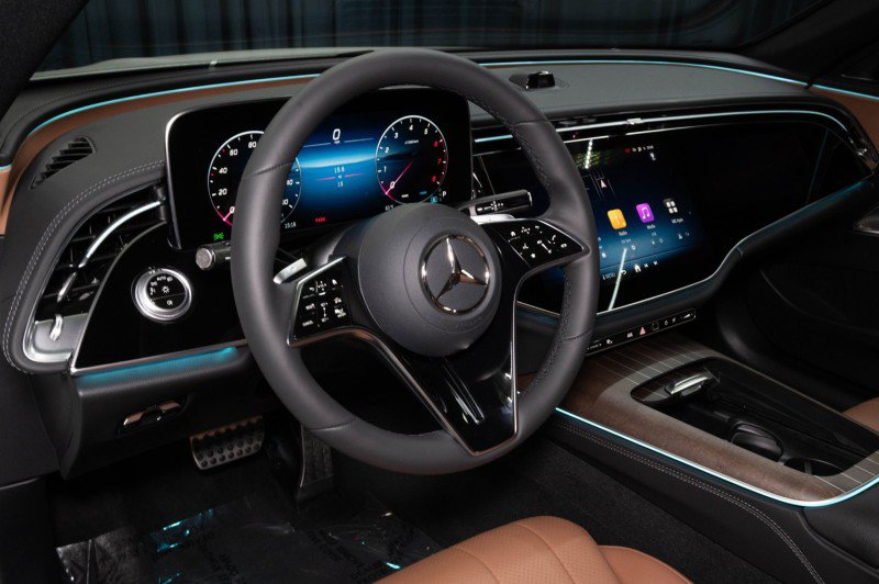 New 2027 Mercedes-Benz E 450 4MATIC All-Terrain Wagon image 16