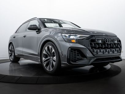 New 2025 Audi Q8 Premium Plus