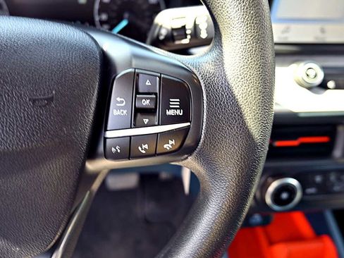 Used 2022 Ford Maverick XLT FWD image 16