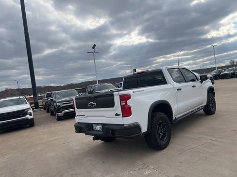Used 2023 Chevrolet Silverado 1500 ZR2 w/ ZR2 Bison Edition image 11
