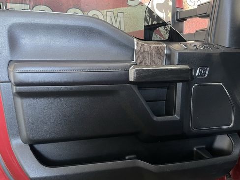 Used 2017 Ford F350 Lariat w/ Lariat Ultimate Package image 28