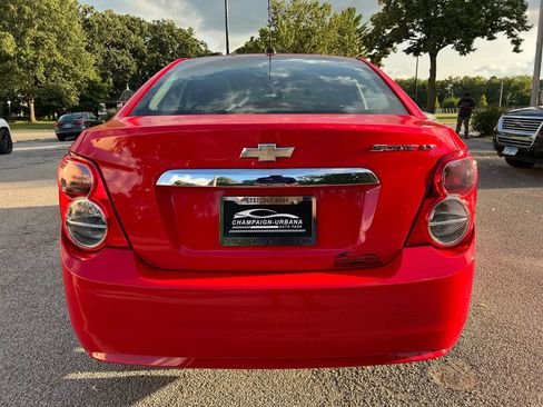 Used 2015 Chevrolet Sonic LT image 6