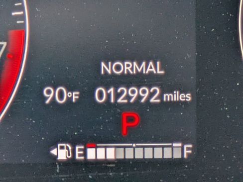 Used 2024 Honda HR-V LX image 30