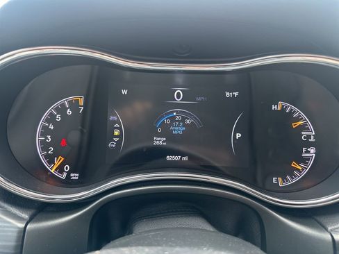 Used 2020 Jeep Grand Cherokee Laredo w/ Security & Convenience Group image 6