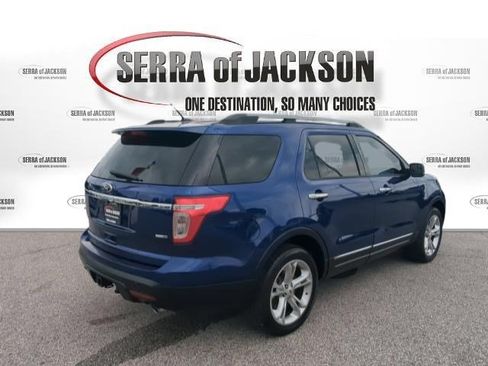 Used 2014 Ford Explorer Limited w/ Equipment Group 301A AWD/4WD image 8
