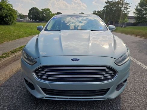 Used 2013 Ford Fusion SE FWD image 8