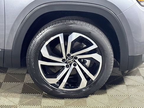 Used 2022 Volkswagen Atlas SEL image 24