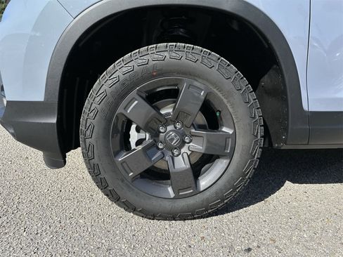 New 2026 Honda Ridgeline TrailSport image 11