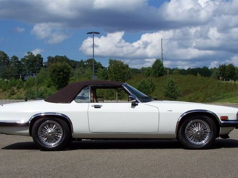 Used 1989 Jaguar XJS V12 Convertible image 5