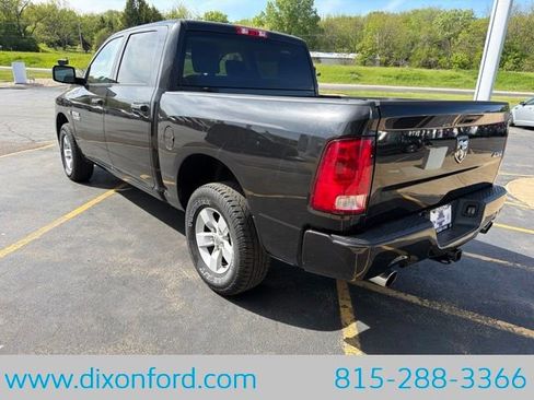 Used 2018 RAM 1500 Express AWD/4WD image 6