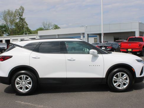 Used 2020 Chevrolet Blazer LT FWD image 11
