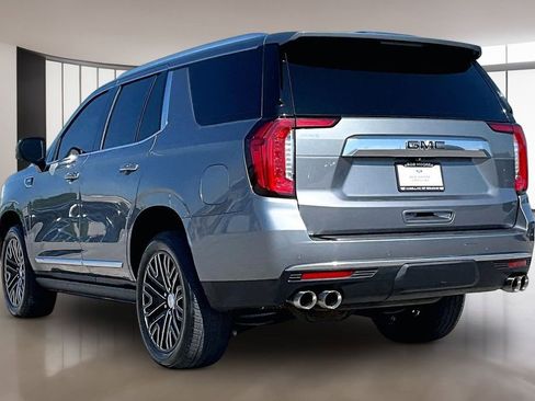 Used 2021 GMC Yukon Denali w/ Denali Premium Package RWD image 12