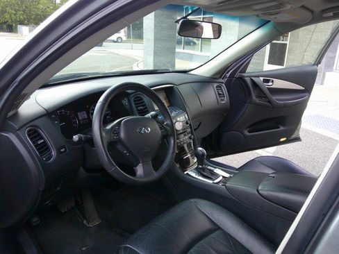 Used 2017 INFINITI QX50 AWD w/ Premium Plus Package image 25