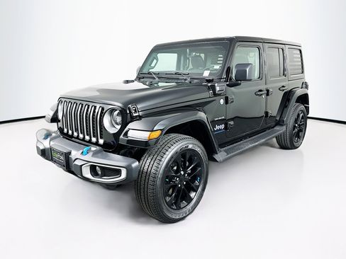 Used 2023 Jeep Wrangler Sahara w/ Cold Weather Group image 3